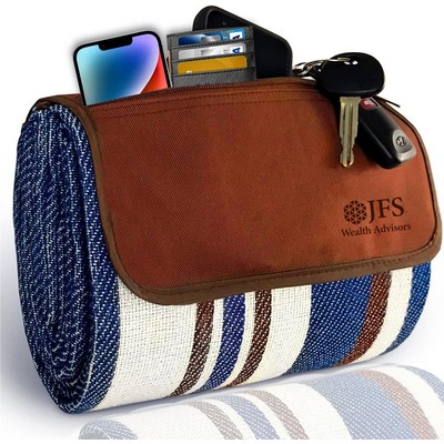 Outdoor Picnic Blanket Built-in Zipper Pocket